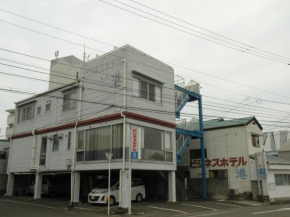 Business Hotel Minshuku Minato